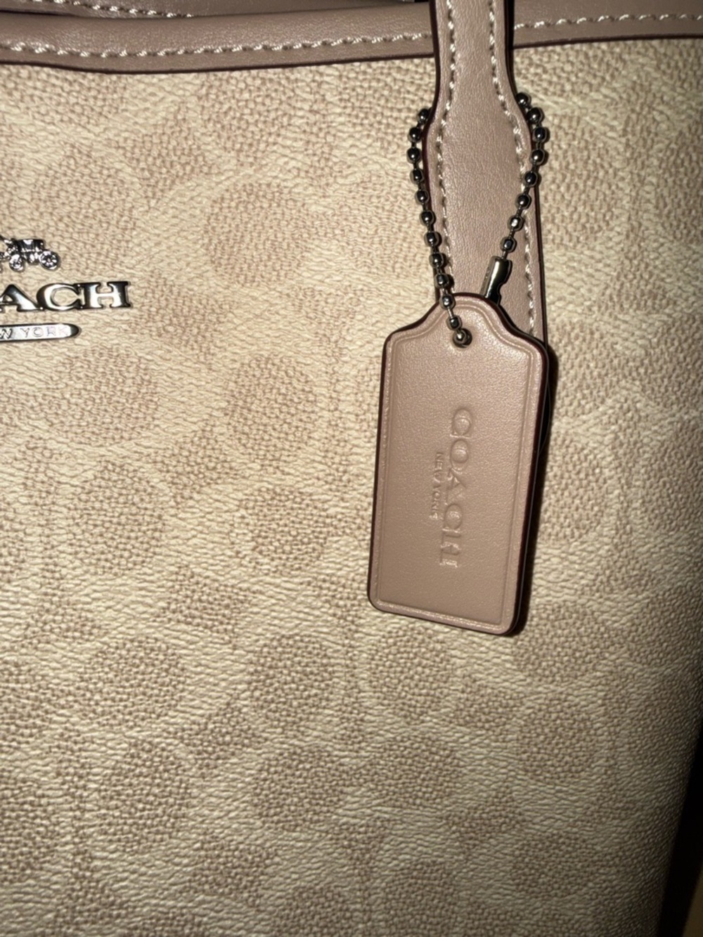 Coach Medium City Tote Bag In Signature Canvas - Picture 14 of 14